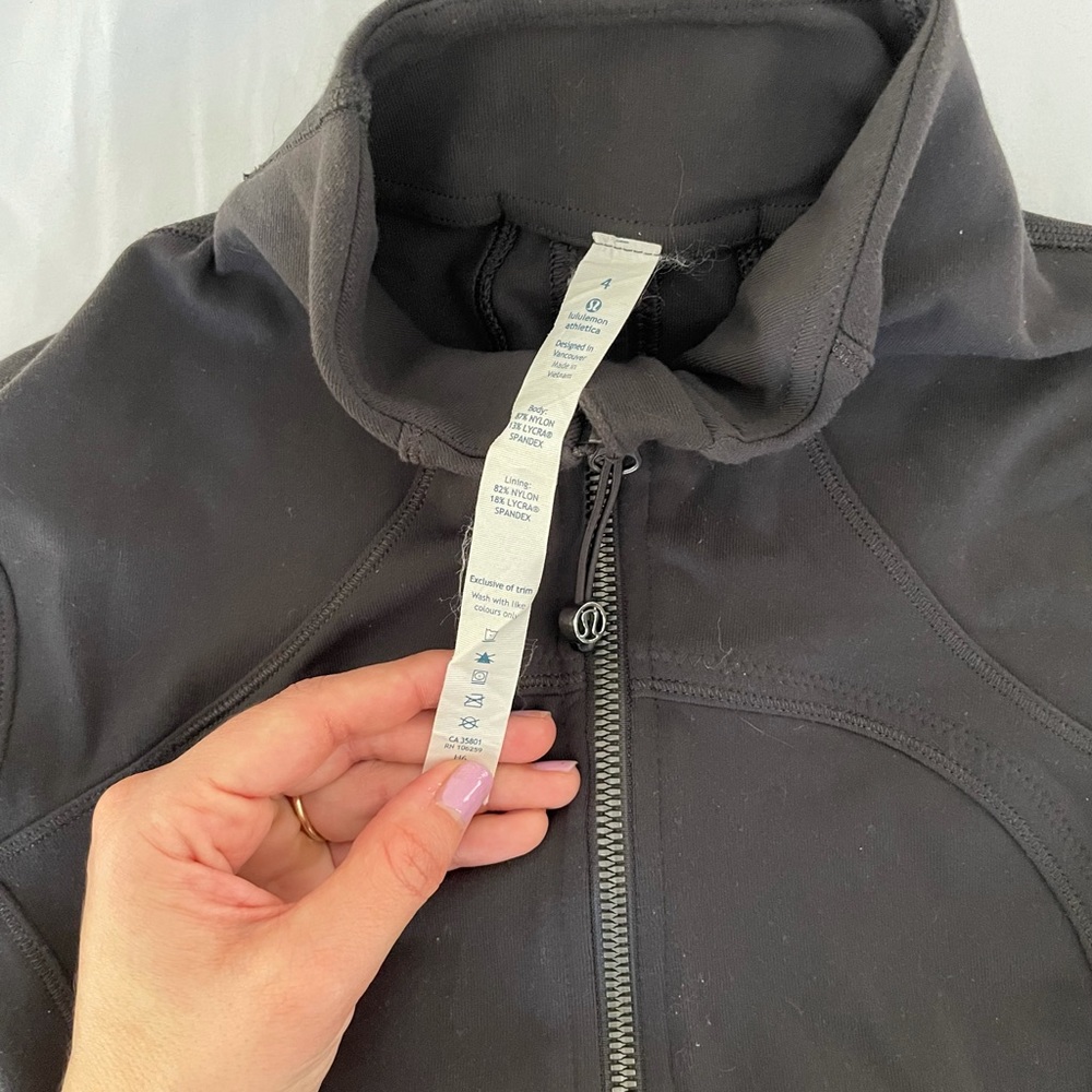 Lululemon jacket - Picture 2 of 3